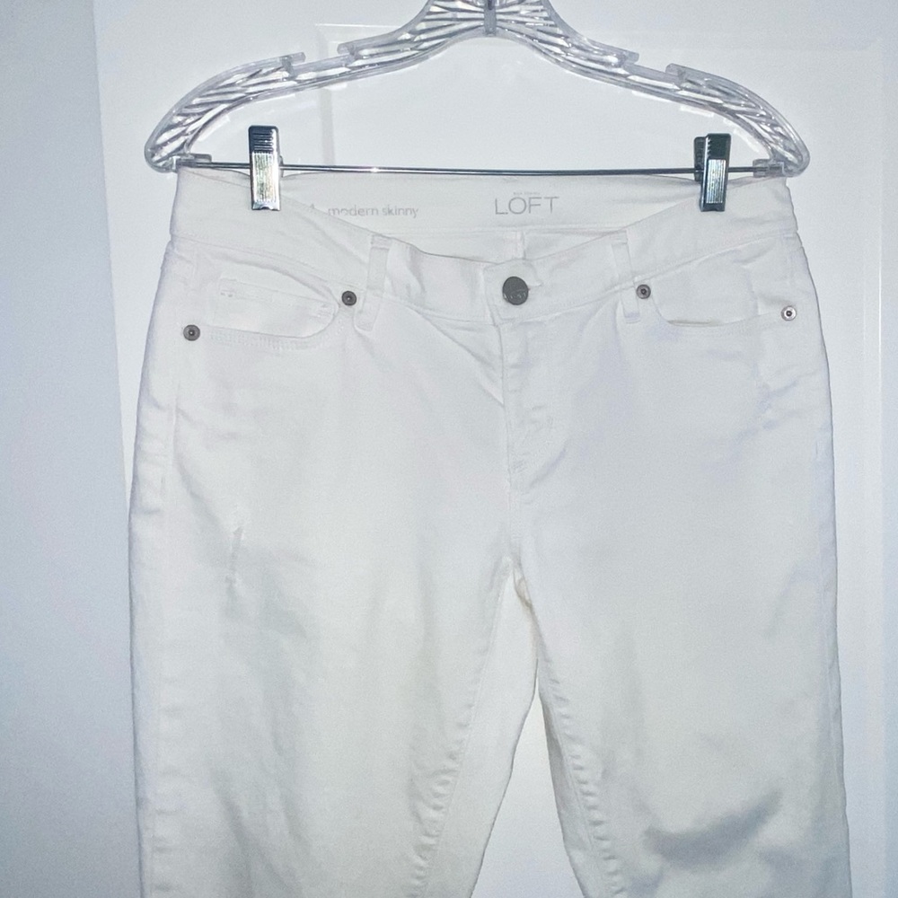 Loft white cotton denim women’s distressed low rise jeans size 27